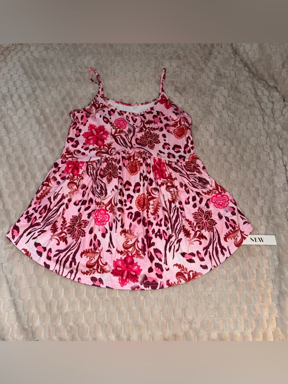 Women’s Tank Top - NWT